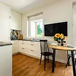 Plac Litewski Premium No. 12