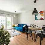 Plac Litewski Premium No. 12