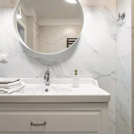 Plac Litewski Premium No. 12 *