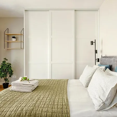 Plac Litewski Premium No. 12 *